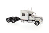 1:50 International LoneStar Sleeper Cab, White, Transport Series, 71024