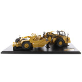 1:50 Cat® 621K Scraper & CAT No.70 Scraper with D7 Track-Type Tractor, Evolution Series, 85563