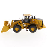 1:50 Cat® 982 XE Wheel Loader, High Line Series, 85685