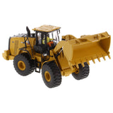 1:50 Cat® 966 Wheel Loader, High Line Series, 85686