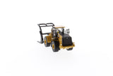 1:87 Cat® 972M Wheel Loader with Log Fork High Line Series, 85950