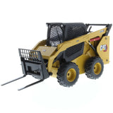 Cat 272D3 Skid Steer Loader 1:16 Diecast Radio Control (Includes 4 interchangeable Work Tools - Bucket, Auger, Forks, and Broom), 28007 Caterpillar