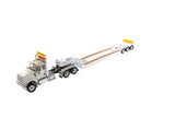 Tractor tándem International HX520 a escala 1:50 con remolque XL 120. Incluye ambos refuerzos traseros - Blanco, 71015