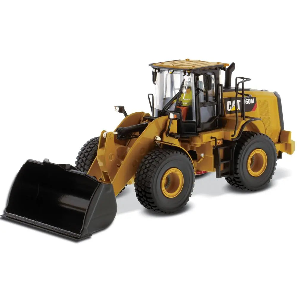 CAT 950M Wheel Loader 1:50 スケール 1:50 Cat® 950M Wheel Loader High Line Series, 85914 – Kids On Wheelz