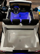 2 Seaters 24V Licensed Ford Super Duty F450 White Electric Kids' Ride On Car with Parental Remote Control Perfect Gift - Kids On Wheelz