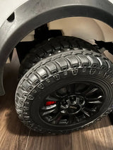 2 Seaters 24V Licensed Ford Super Duty F450 White Electric Kids' Ride On Car with Parental Remote Control Perfect Gift - Kids On Wheelz