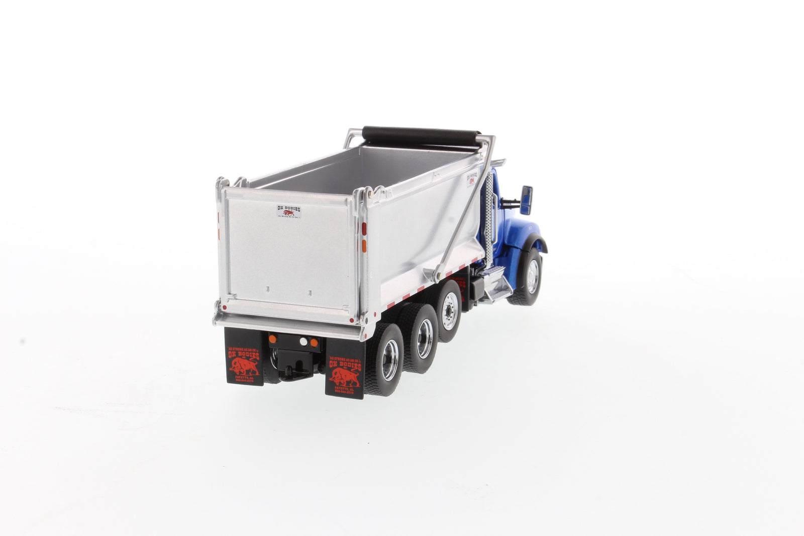 1:50 Kenworth T880 SF OX Stampede Dump Truck - Metallic blue cab + 1:50 Kenworth T880 SF OX Stampede Dump Truck - Metallic blue cab +