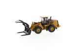 1:87 Cat® 972M Wheel Loader with Log Fork High Line Series, 85950