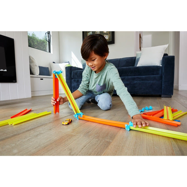 Hot Wheels - Track Builder Unlimited Fold Up Track - Kids On Wheelz
