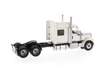 1:50 International LoneStar Sleeper Cab, Blanc, Série Transport, 71024 