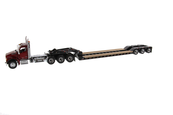 1:50 Kenworth T880 SFFA DayCab Tridem Tractor con XL 120 Low-Profile HDG Trailer (Outrigger Style) con 2 Boosters y Jeep - Cabina roja radiante, remolque negro + Jeep + Boosters, 71061
