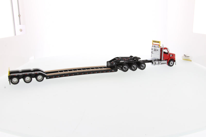 1:50 Western Star 49X SBFA Tridem Heavy-Haul Tractor et XL 120 HDG Trailer, with 2 Boosters - Red cab + black trailer, 71090