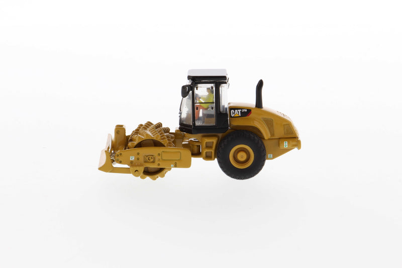 1:87 Cat® CP56 Padfoot Compactor, High Line Series, 85247