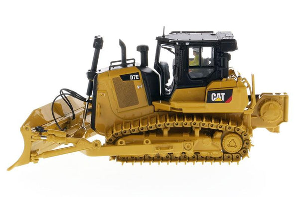 Configuración de tubería Cat® D7E 1:50 Tractor de cadenas Serie High Line, 85555, SE RETIRARÁ PRONTO
